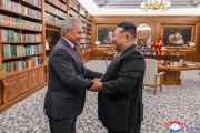 六爻免费金正恩会见绍伊古 称将继续支持俄对乌行动
