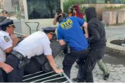 六爻免费洛杉矶之后，纽约也乱了，超20人被捕